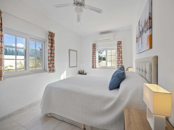 Moradia T4 para Venda em Lagoa e Carvoeiro Foto 22