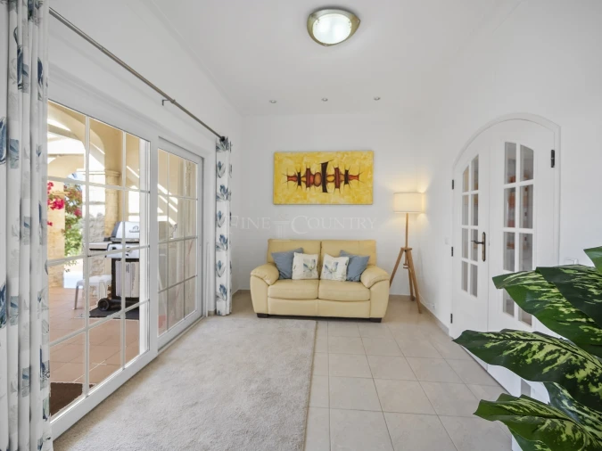 Moradia T4 para Venda em Lagoa e Carvoeiro Foto 12