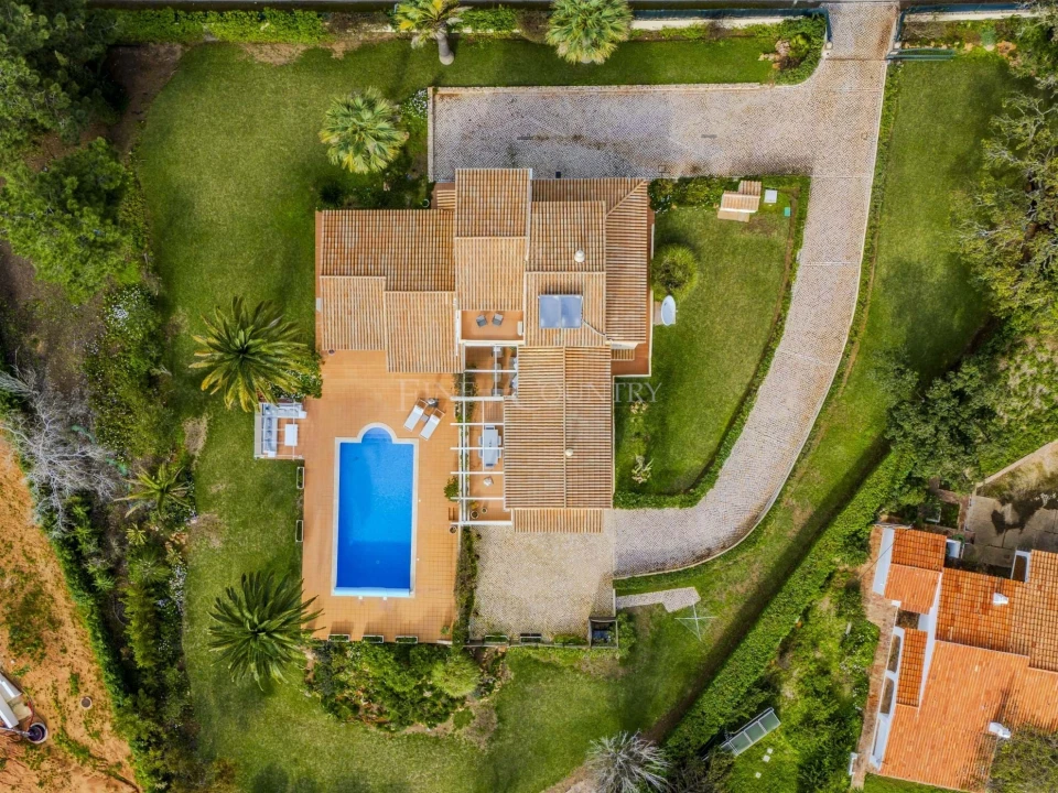 Moradia T4 para Venda em Lagoa e Carvoeiro Foto 35