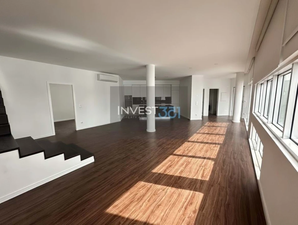 Apartamento T3 para Venda em Lordelo do Ouro e Massarelos Foto 1