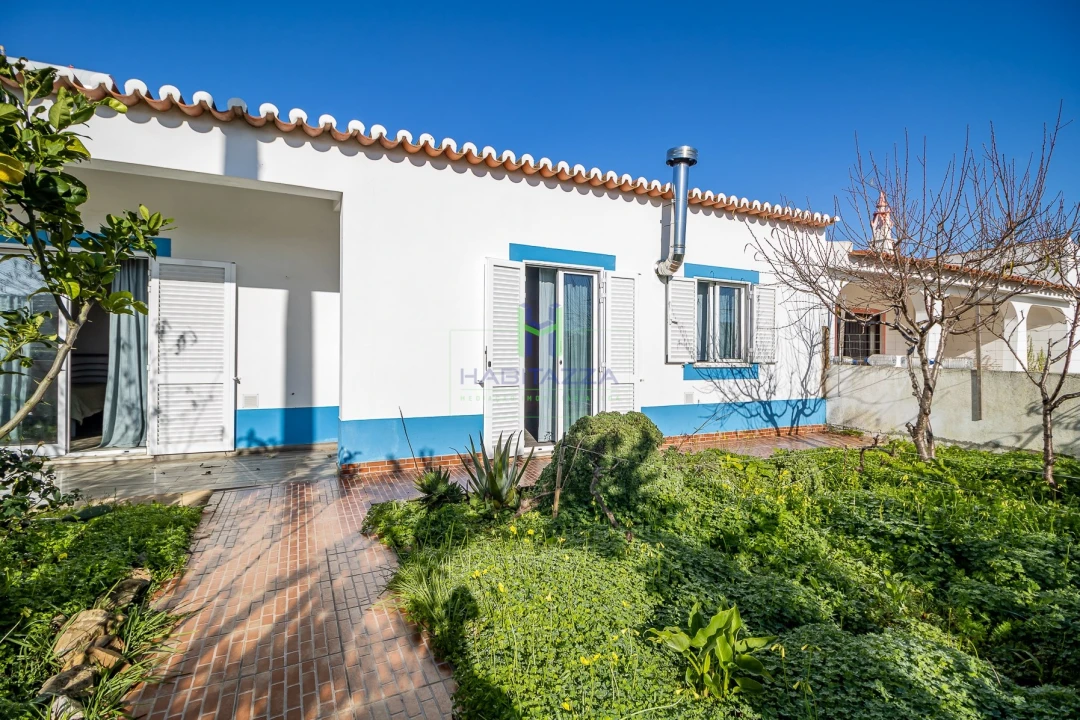 Moradia T1 para Venda em Budens Foto 2