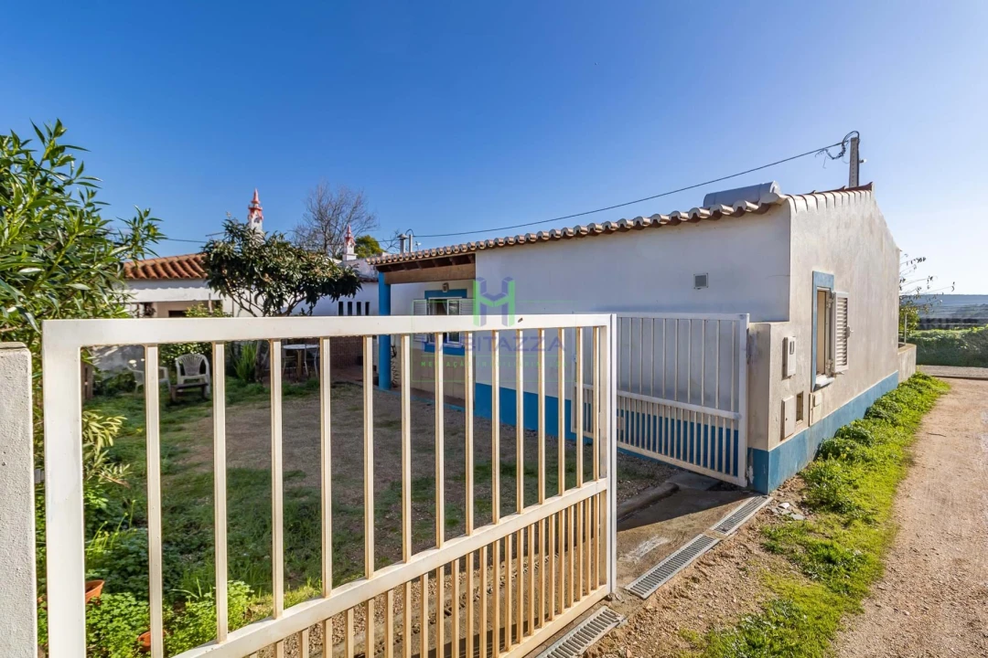 Moradia T1 para Venda em Budens Foto 6