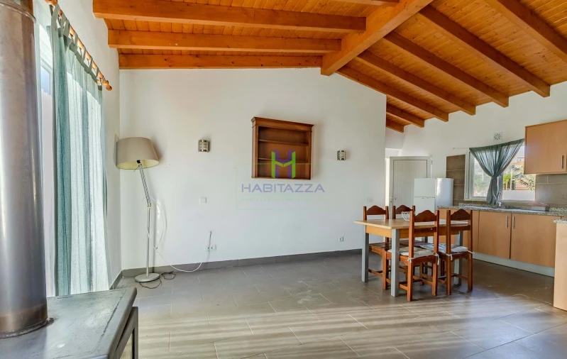 Moradia T1 para Venda em Budens Foto 14