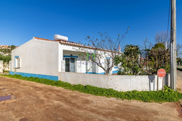 Moradia T1 para Venda em Budens Foto 5