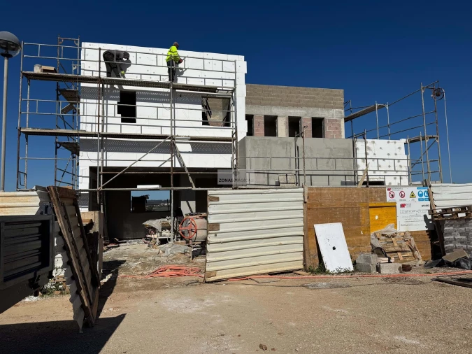 Moradia T4 para Venda em Mexilhoeira Grande Foto 21