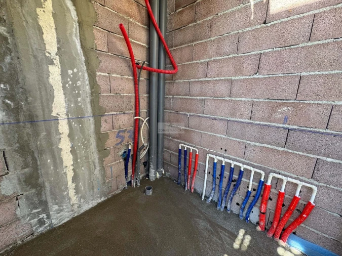 Moradia T4 para Venda em Mexilhoeira Grande Foto 24