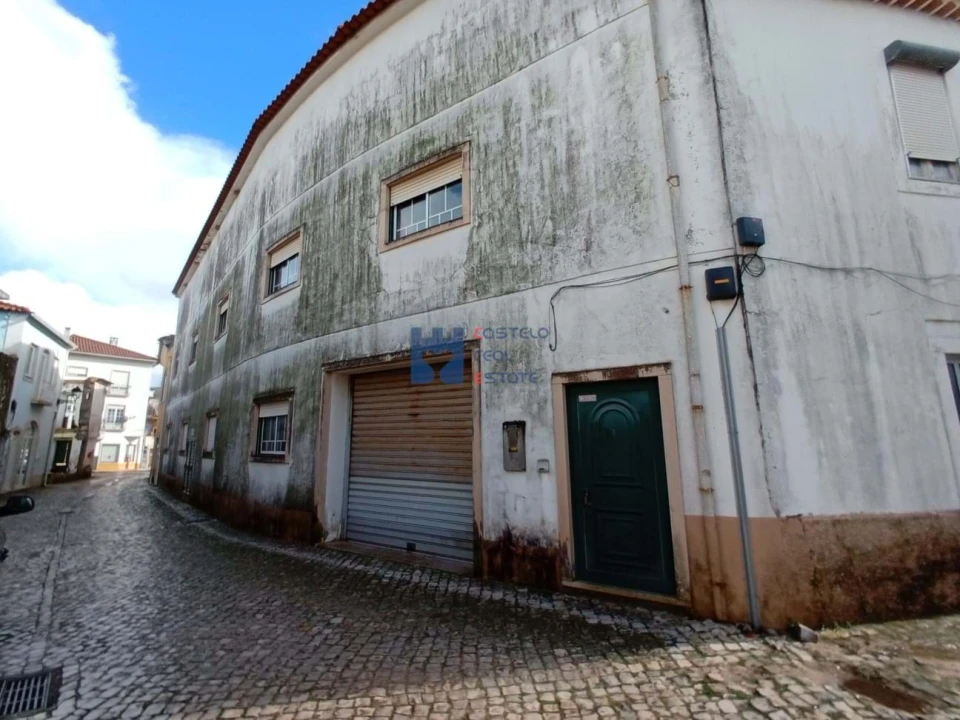 Prédio para Venda em Minde Foto 6