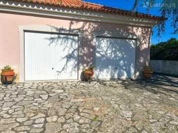 Moradia T8 para Venda em Palmela