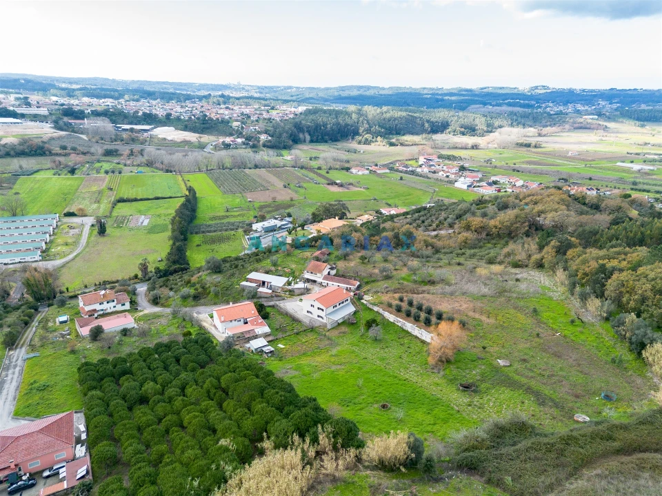 Moradia T3 para Venda em Golpilheira Foto 34