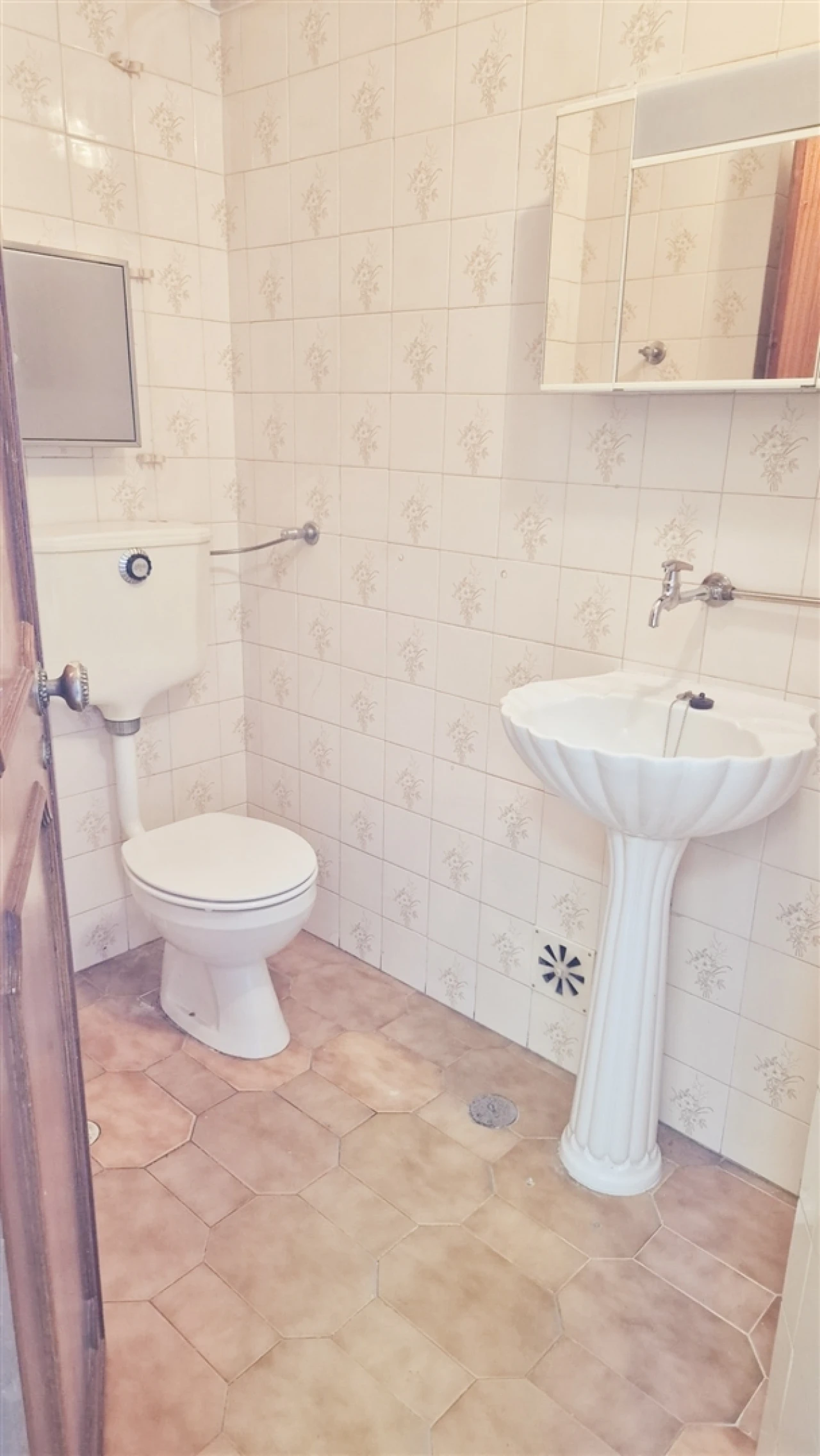 Loja para Arrendamento em Falagueira-Venda Nova Foto 12