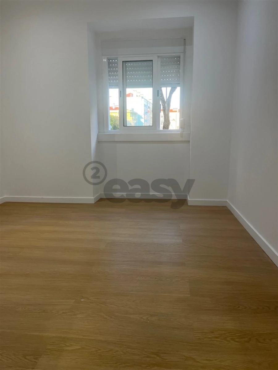 Apartamento T2 para Venda em Mina de Água Foto 6