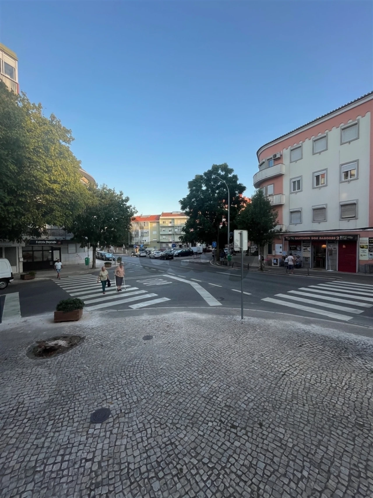 Apartamento T2 para Venda em Mina de Água Foto 11