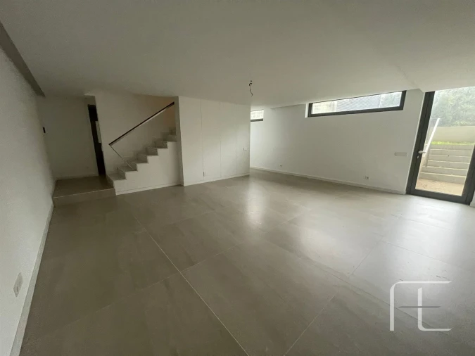 Moradia T3 para Venda em Ramalde Foto 12