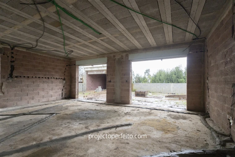 Moradia T3 para Venda em Vila de Cucujães Foto 9