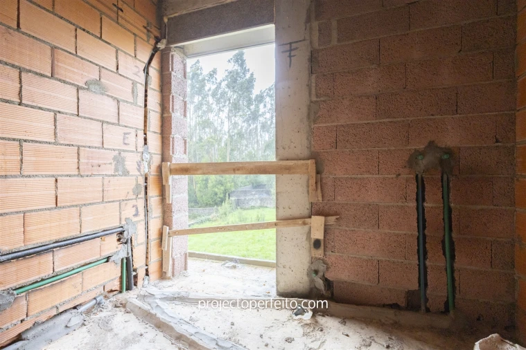 Moradia T3 para Venda em Vila de Cucujães Foto 19