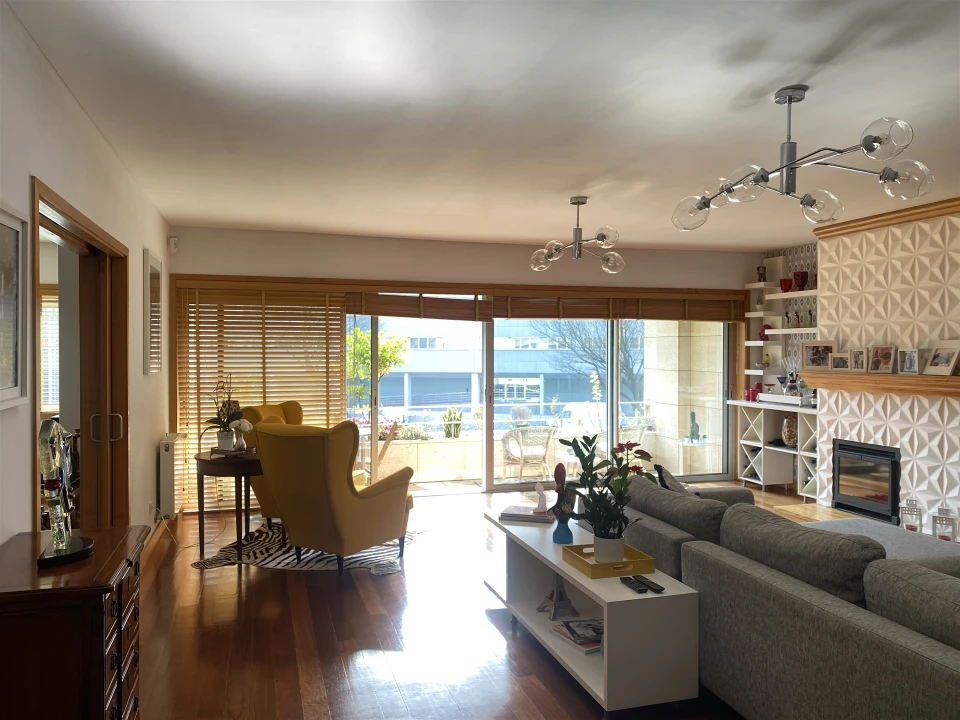 Apartamento T4 para Venda em Matosinhos e Leça da Palmeira Foto 13