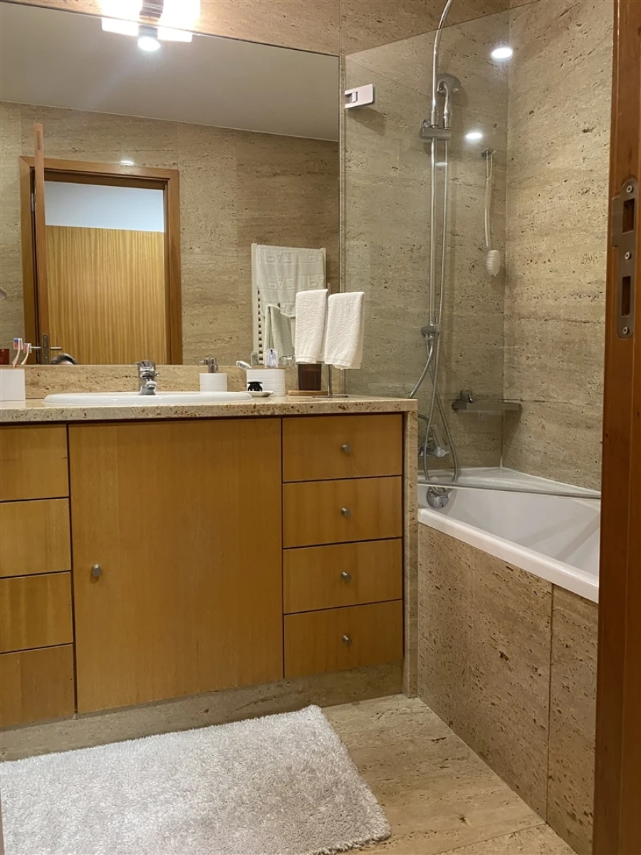 Apartamento T4 para Venda em Matosinhos e Leça da Palmeira Foto 30