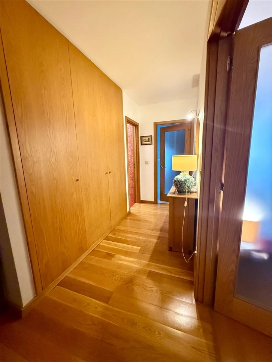 Apartamento T4 para Venda em Matosinhos e Leça da Palmeira Foto 9