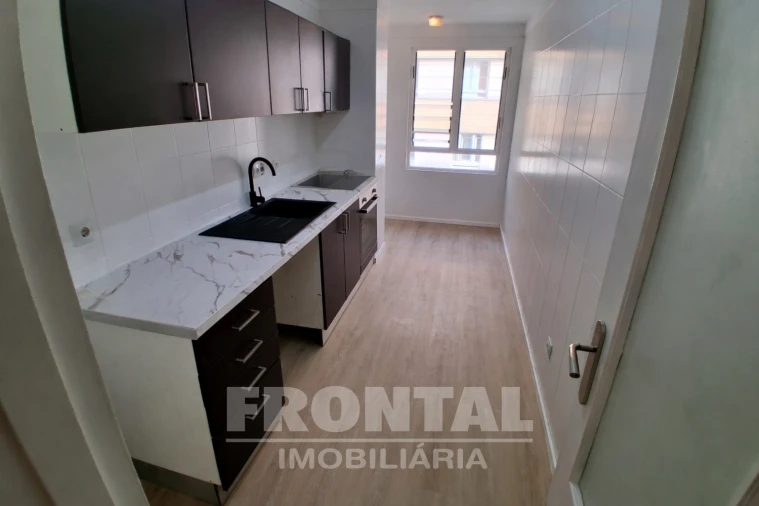 Apartamento T3 para Venda em Baguim do Monte (Rio Tinto)