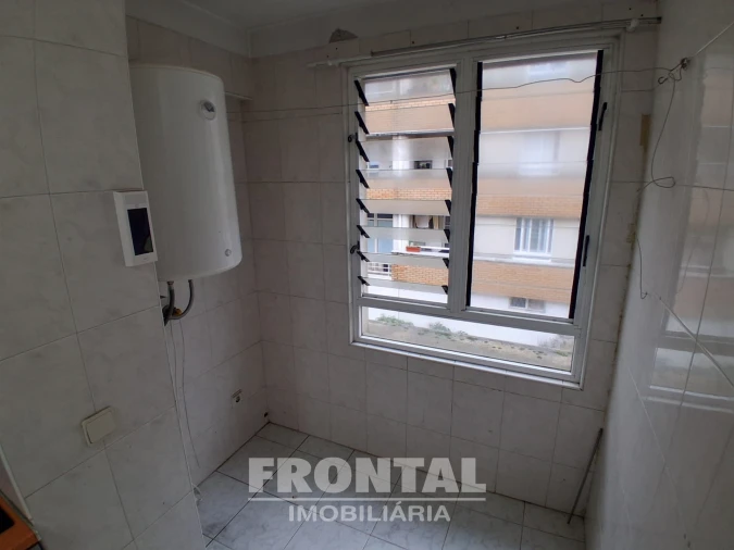 Apartamento T3 para Venda em Baguim do Monte (Rio Tinto) Foto 14