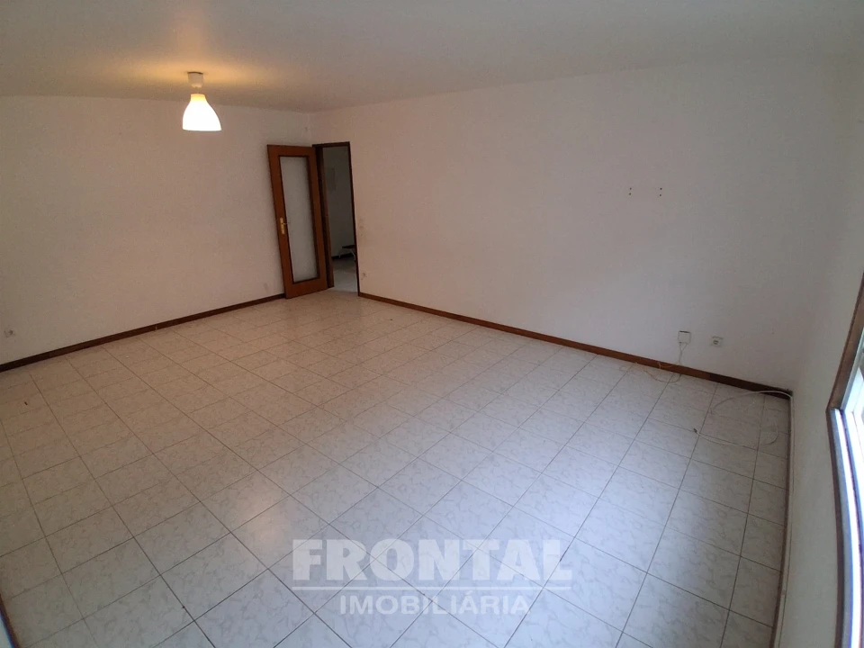 Apartamento T3 para Venda em Baguim do Monte (Rio Tinto) Foto 11