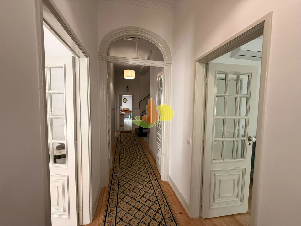 Moradia T8 para Venda em Buarcos Foto 26