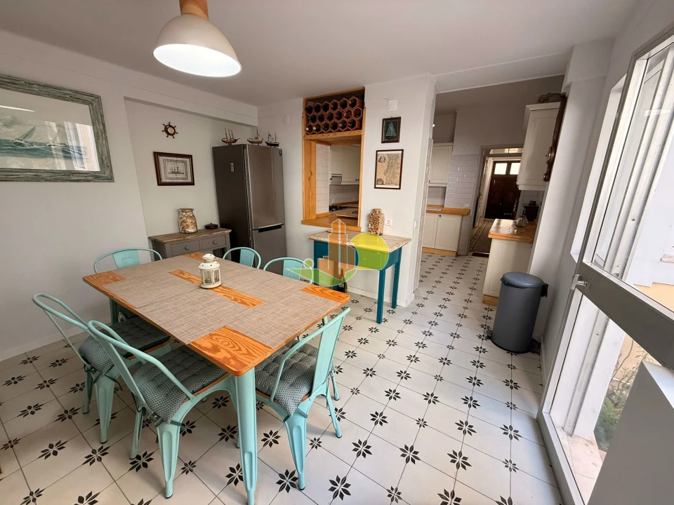 Moradia T8 para Venda em Buarcos Foto 8