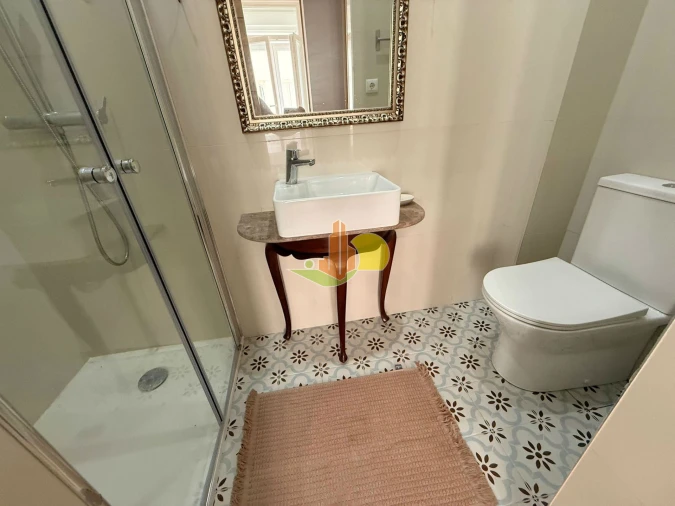 Moradia T8 para Venda em Buarcos Foto 36