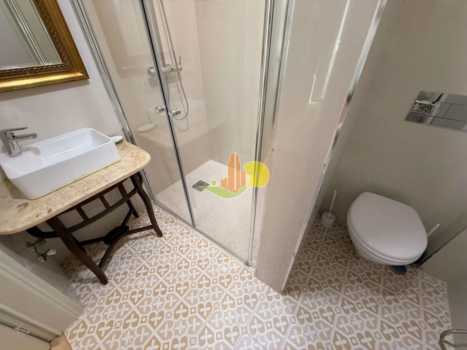 Moradia T8 para Venda em Buarcos Foto 29