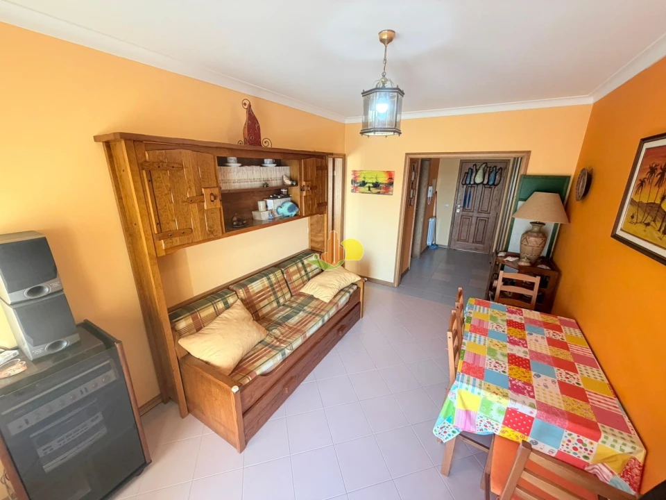 Apartamento T1 para Venda em Buarcos Foto 11