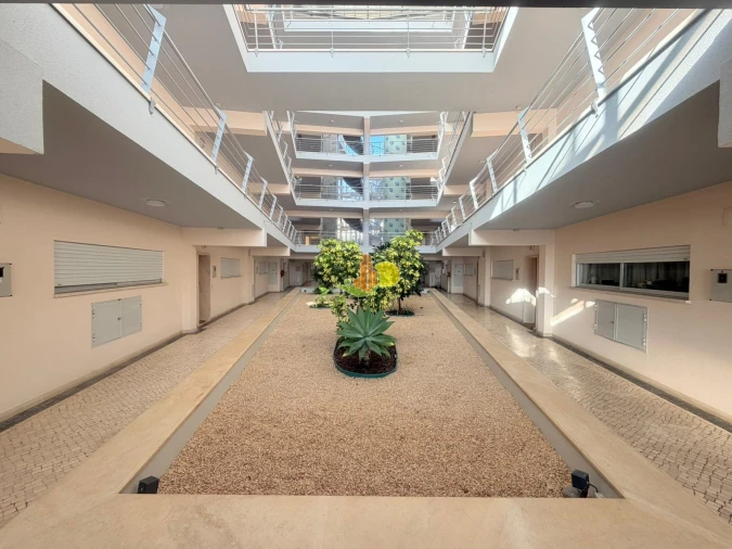 Apartamento T1 para Venda em Buarcos Foto 24