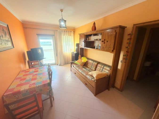 Apartamento T1 para Venda em Buarcos Foto 9