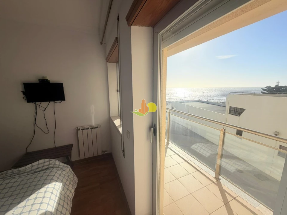 Apartamento T1 para Venda em Buarcos Foto 21