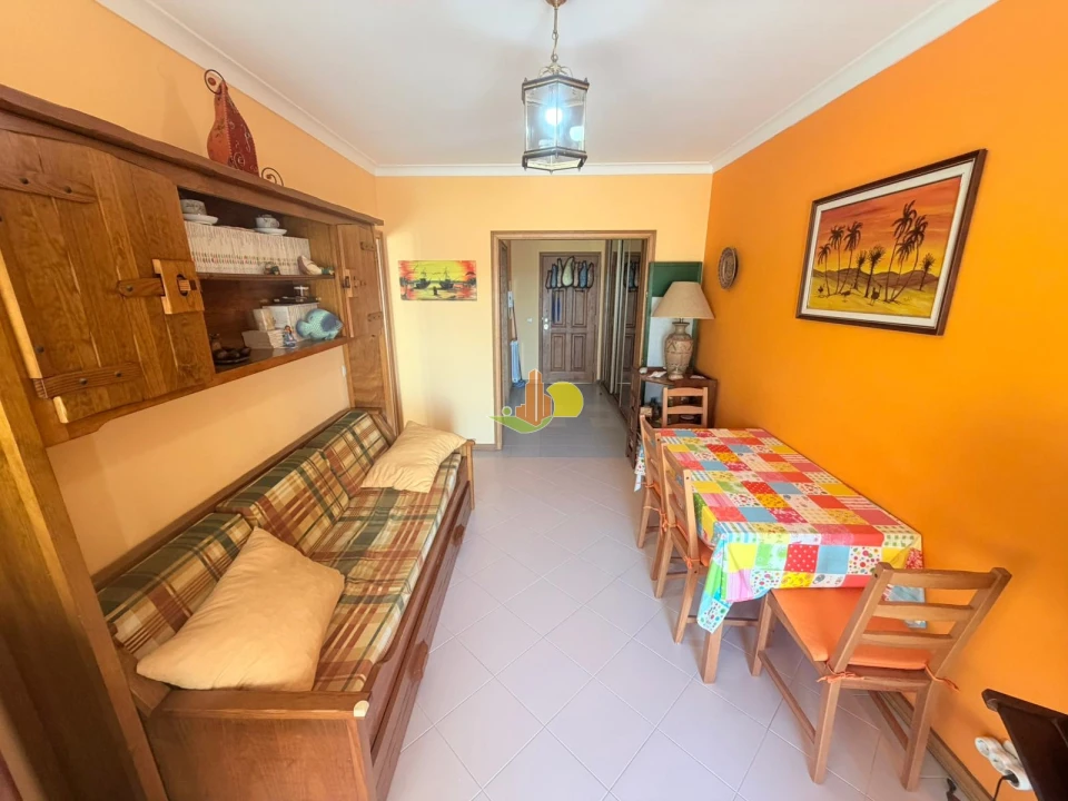 Apartamento T1 para Venda em Buarcos Foto 14