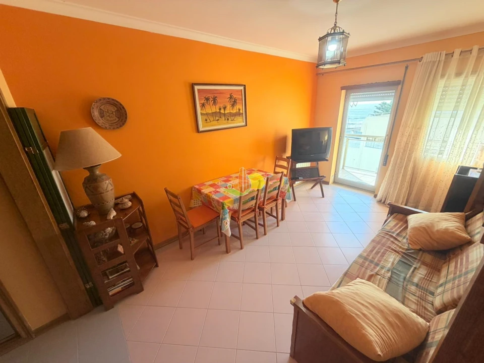 Apartamento T1 para Venda em Buarcos Foto 12