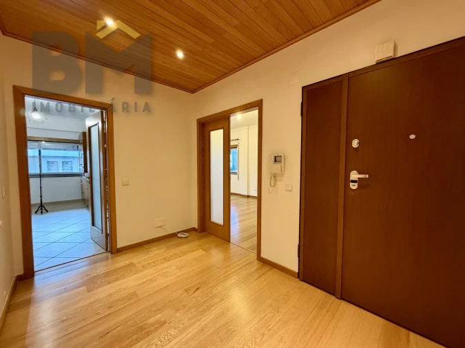 Apartamento T3 para Arrendamento em Castelo Branco Foto 6