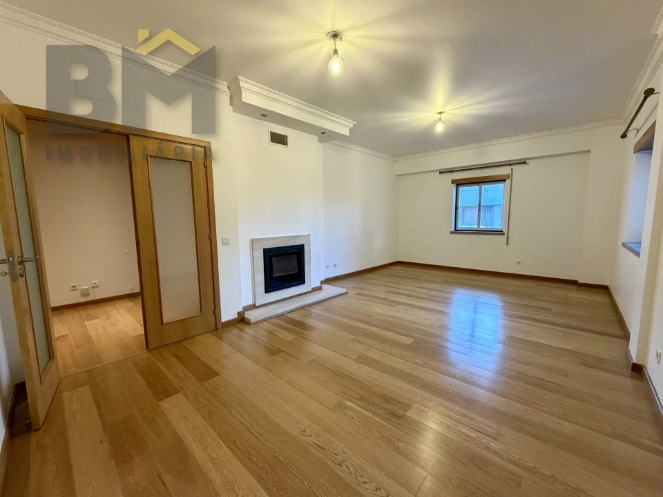 Apartamento T3 para Arrendamento em Castelo Branco Foto 1
