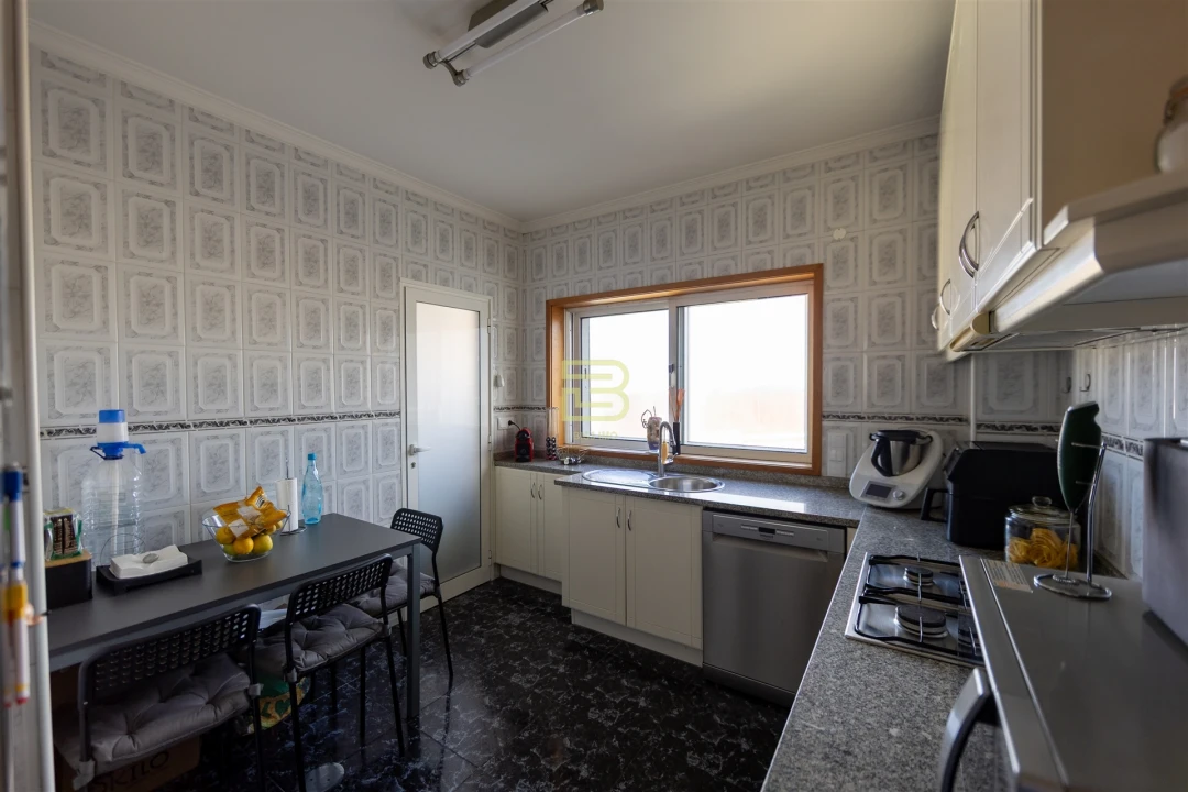 Apartamento T2 para Venda em Ermesinde Foto 9