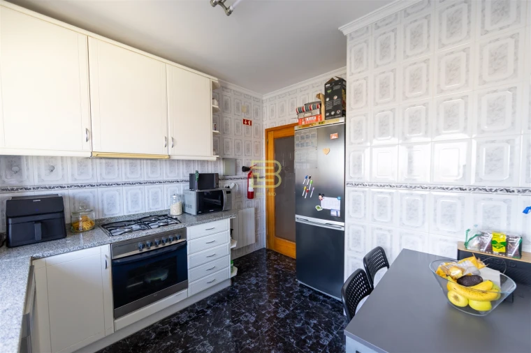 Apartamento T2 para Venda em Ermesinde Foto 8