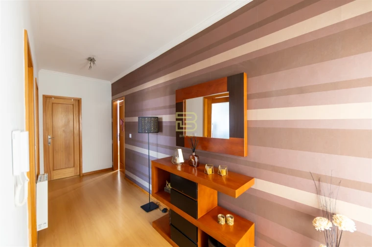 Apartamento T2 para Venda em Ermesinde Foto 11