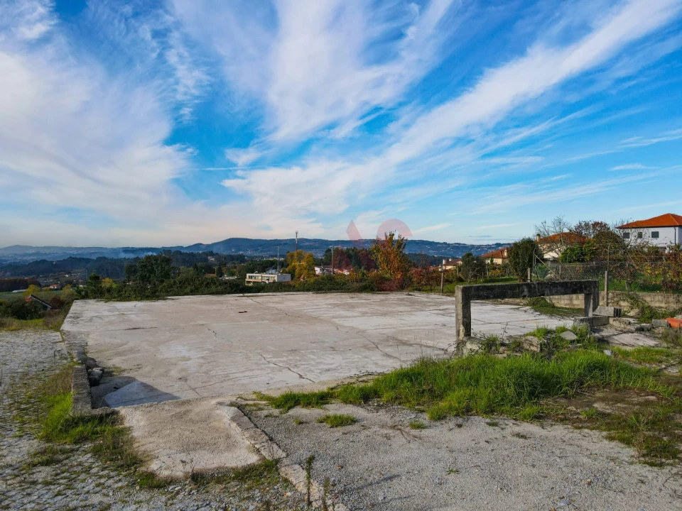 Terreno para Venda em Vila Cova da Lixa e Borba de Godim Foto 11