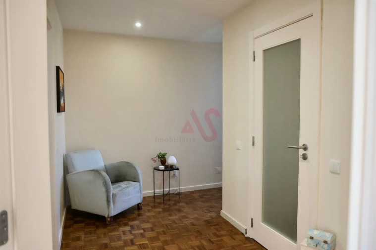 Apartamento T5 para Venda em Matosinhos e Leça da Palmeira Foto 8