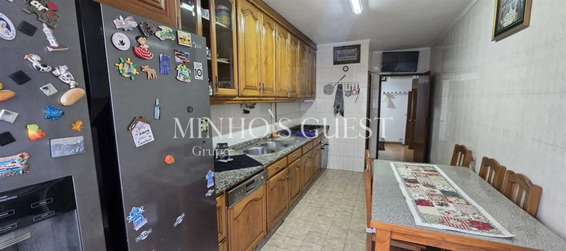 Apartamento T3 para Venda em Vila Verde e Barbudo Foto 8