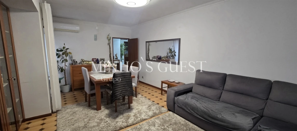 Apartamento T3 para Venda em Vila Verde e Barbudo Foto 4