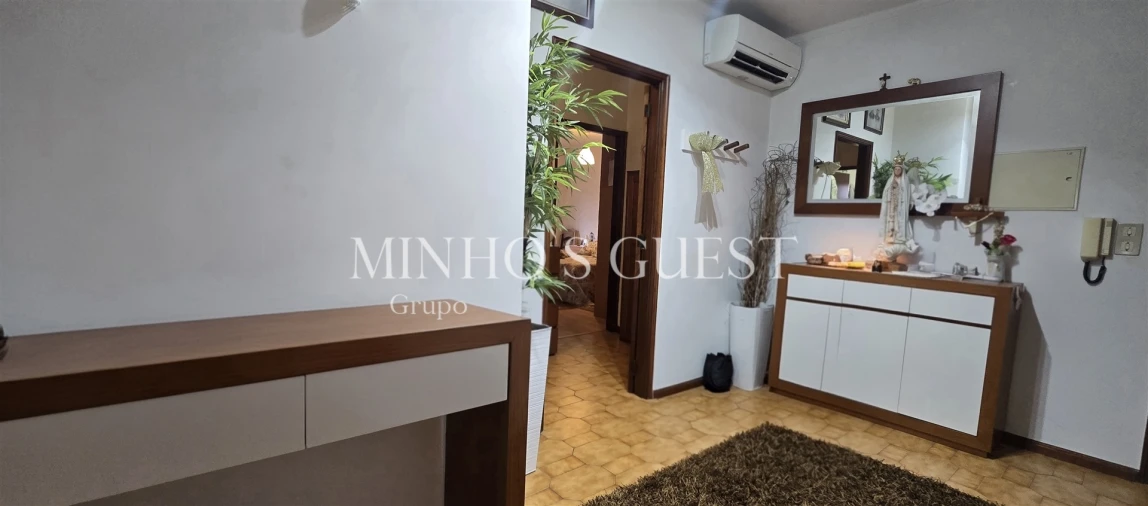 Apartamento T3 para Venda em Vila Verde e Barbudo Foto 11