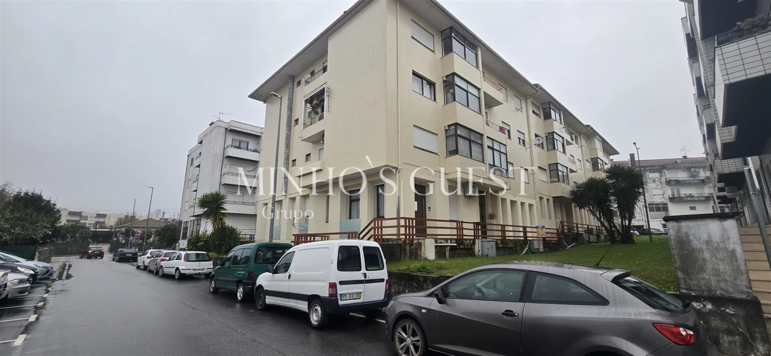 Apartamento T3 para Venda em Vila Verde e Barbudo Foto 1