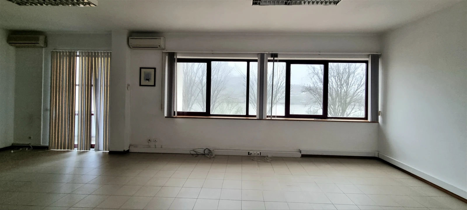 Escritório para Arrendamento em Sé Nova, Santa Cruz, Almedina e São Bartolomeu Foto 3