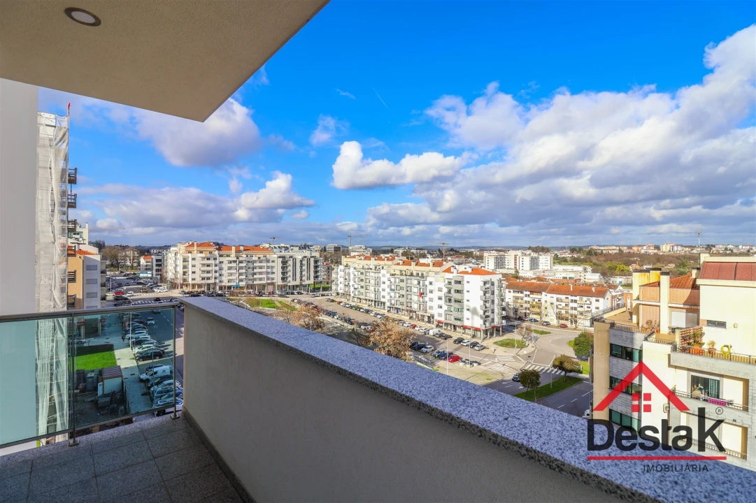 Apartamento T3 para Arrendamento em Ranhados Foto 16