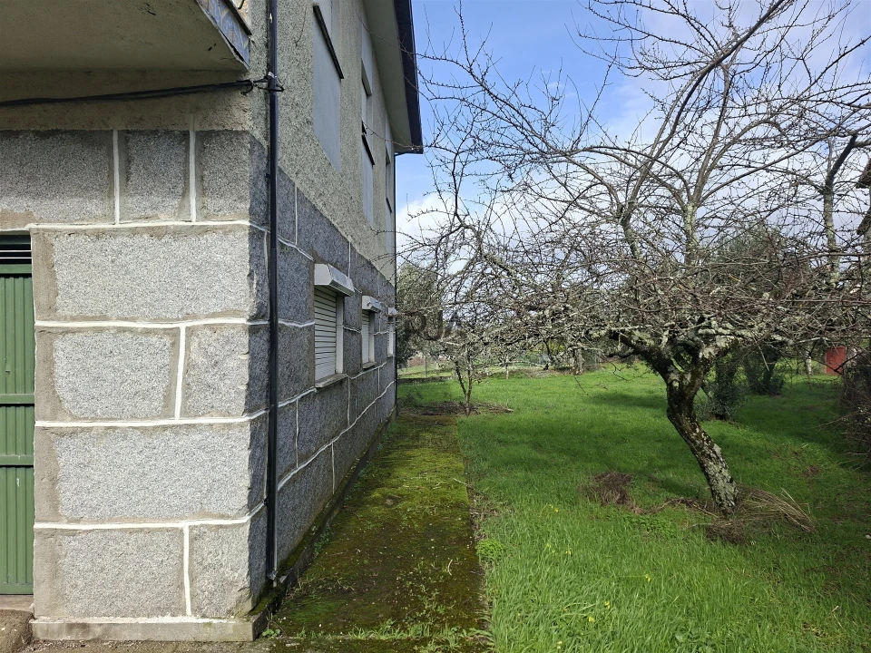 Moradia T5 para Venda em Sezures Foto 18