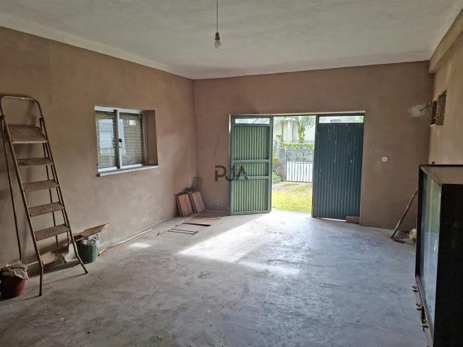 Moradia T5 para Venda em Sezures Foto 14